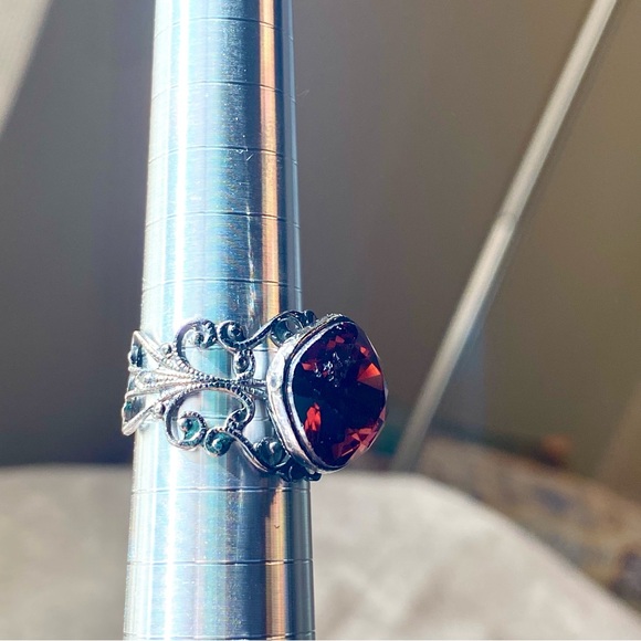 Tiara Misu crystal ornate ring - Picture 3 of 13